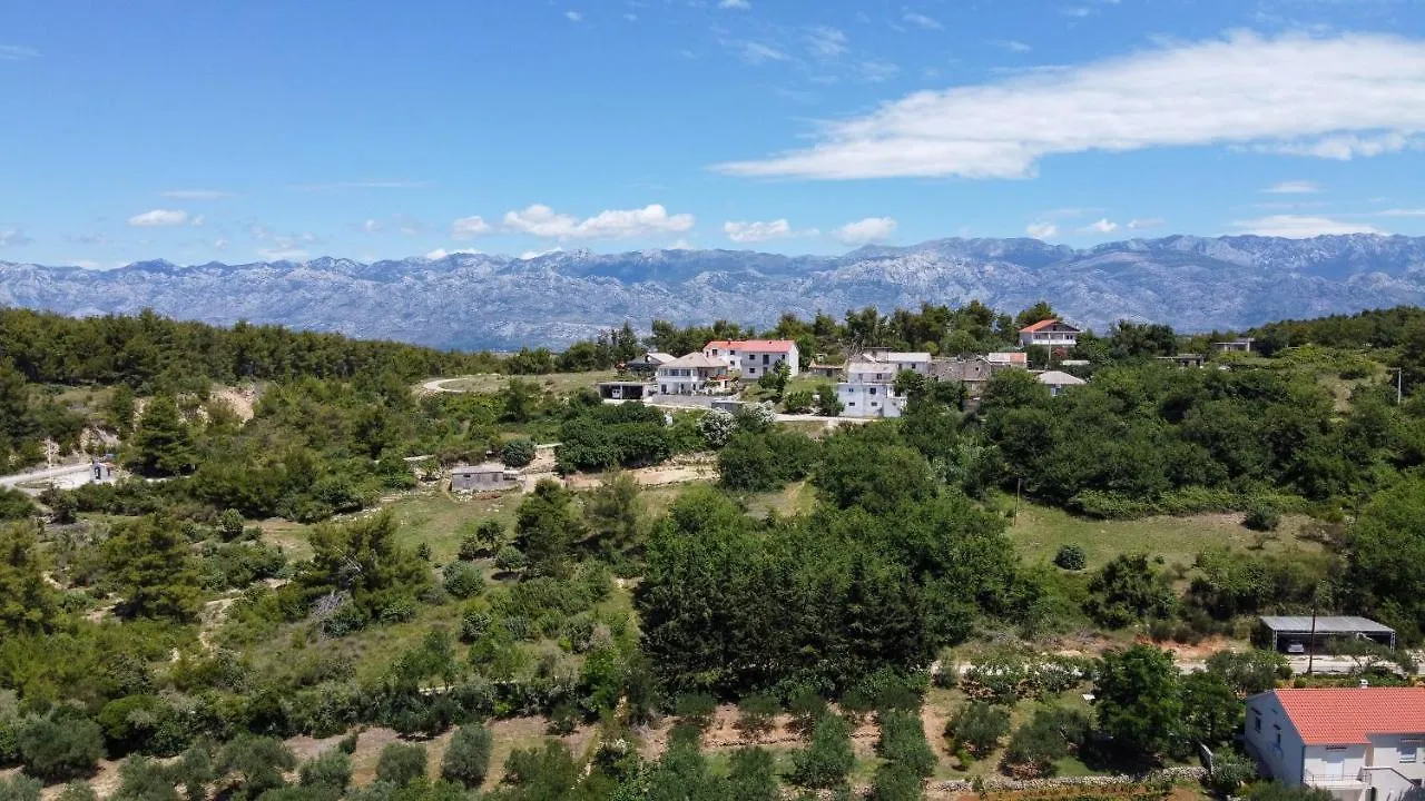 Apartments Tri Mora Razanac Croatia